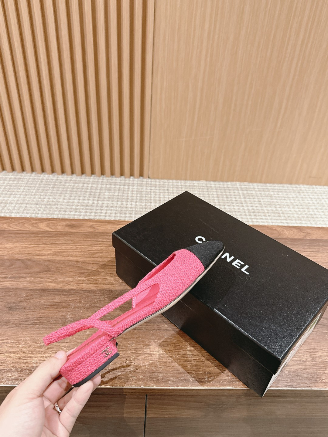UA Ch**el SLINGBACKS FLAT