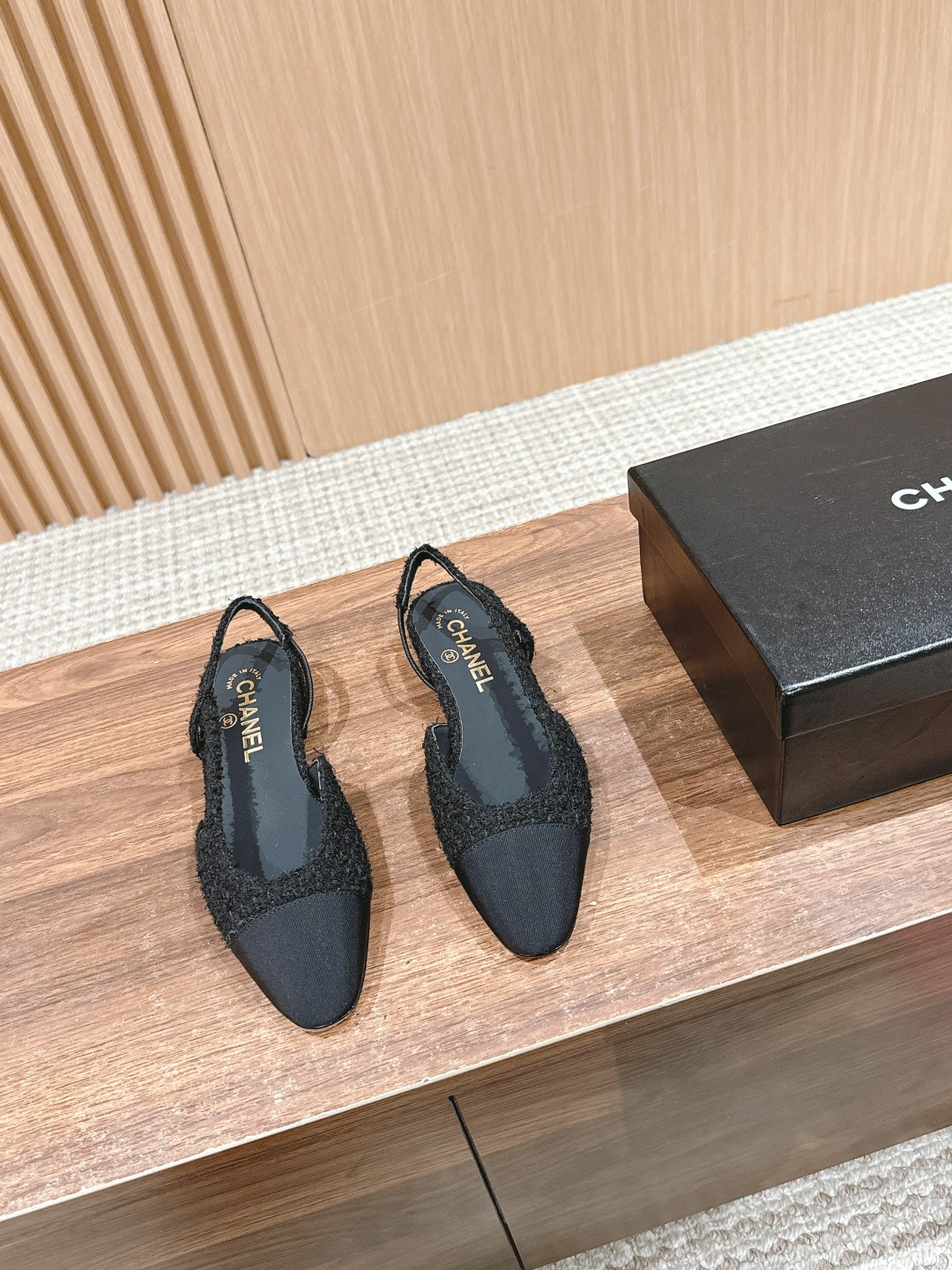 UA Ch**el SLINGBACKS FLAT
