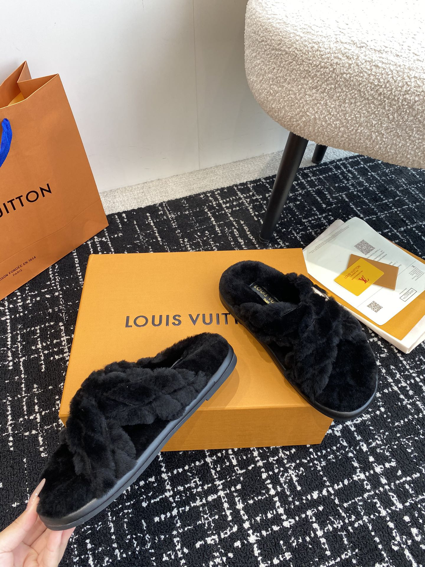 UA LV Bliss Comfort Mule