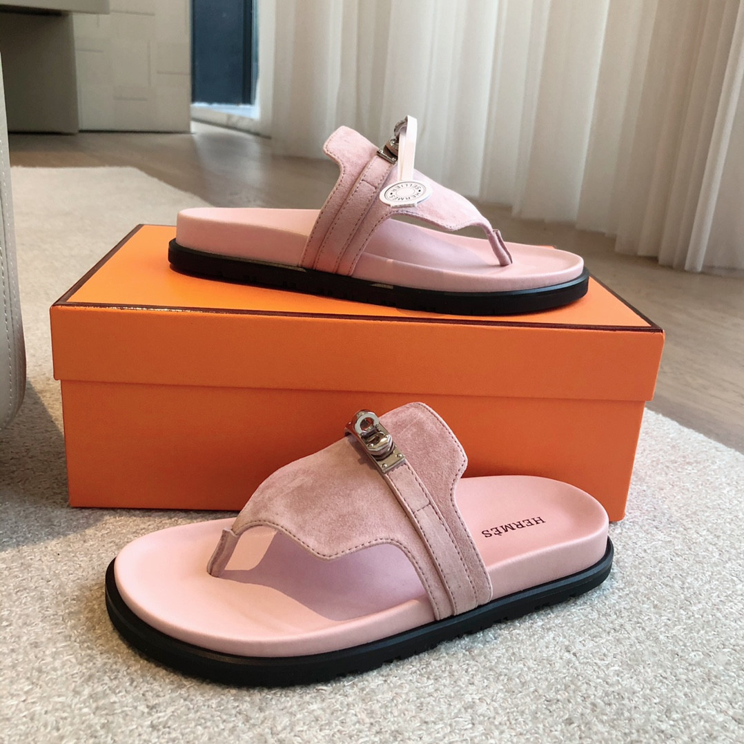 UA H**me5 Empire Sandal