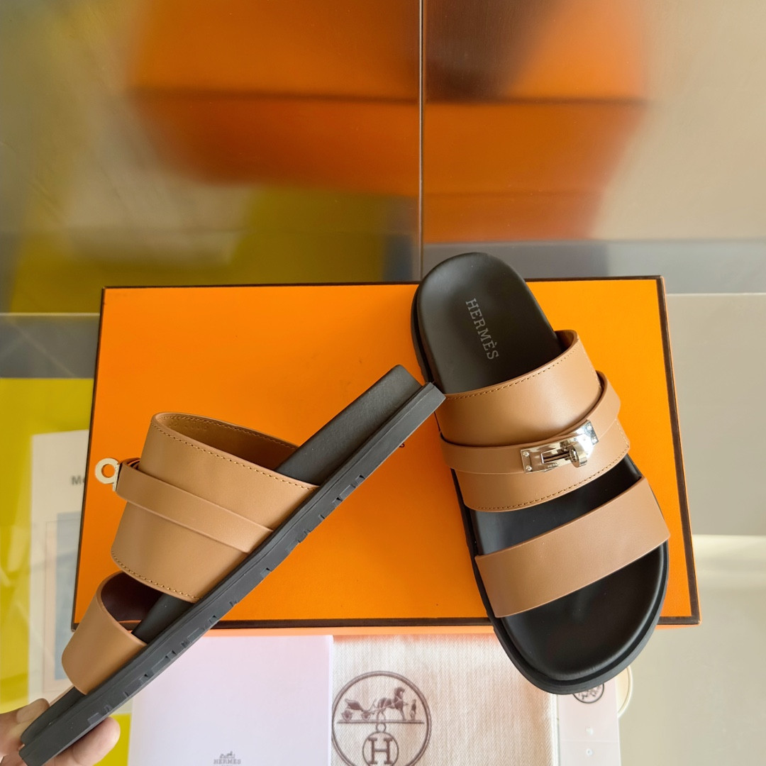 UA H**me5 Jackson sandal