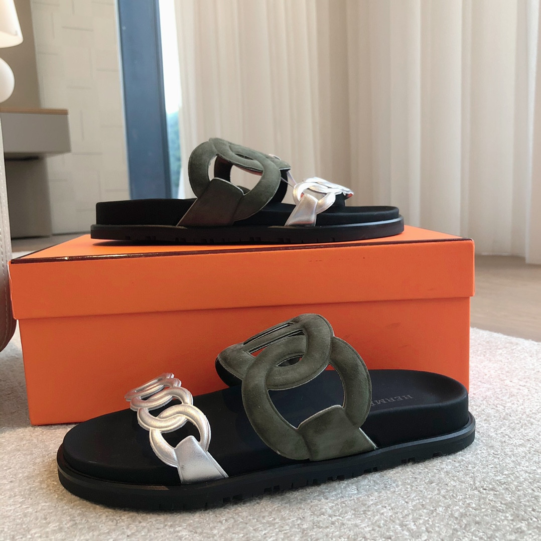 UA H**me5 Extra sandal