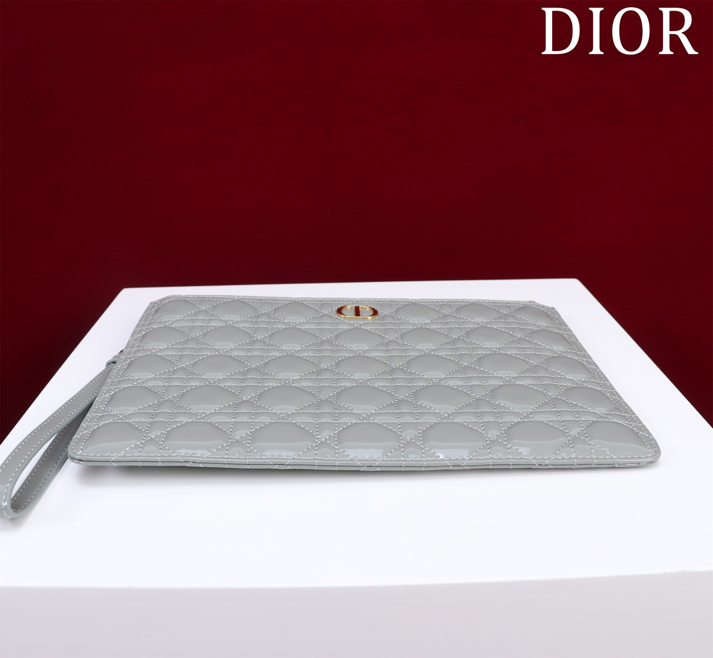 Large D10r Caro Daily Pouch 30 x 21.5 cm