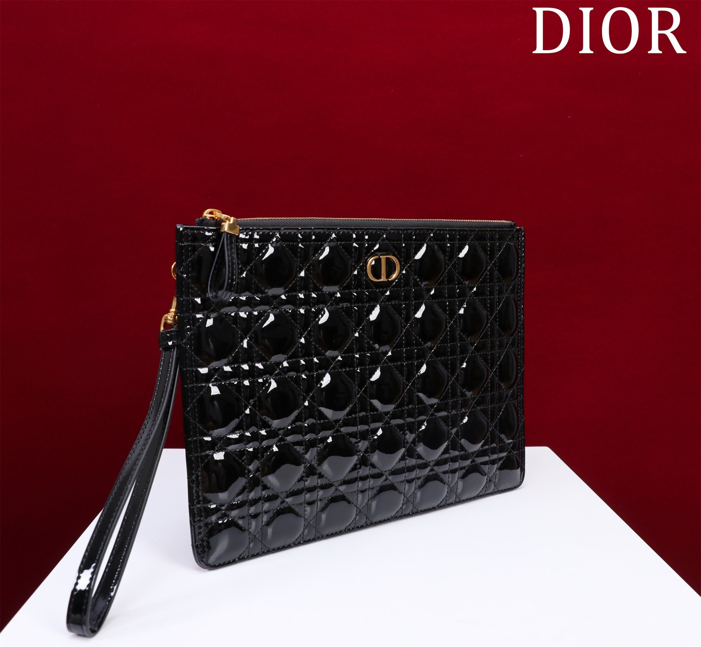 Large D10r Caro Daily Pouch 30 x 21.5 cm