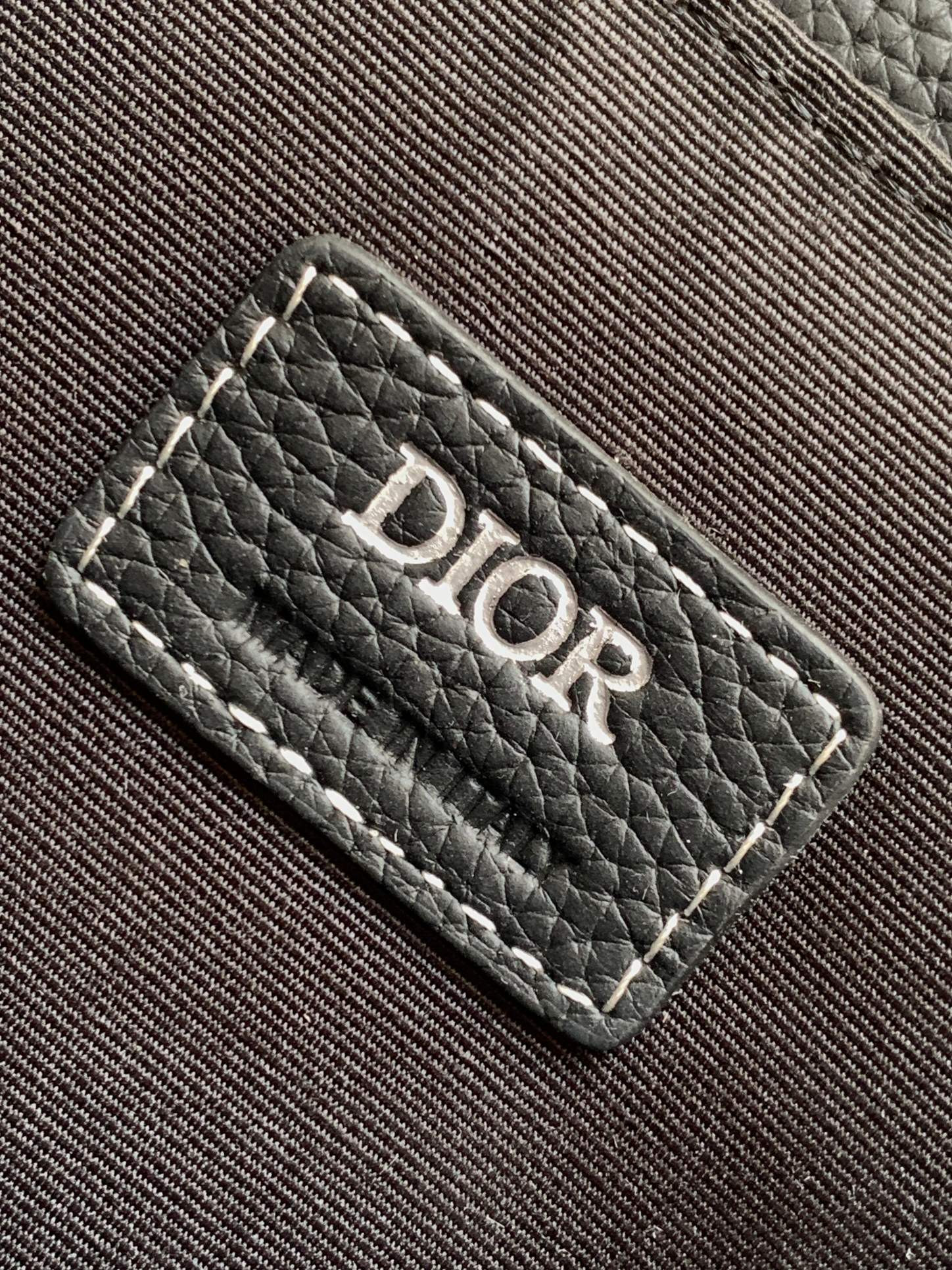 D10r Saddle Messenger Bag 24 x 16.5 x 5.5 cm