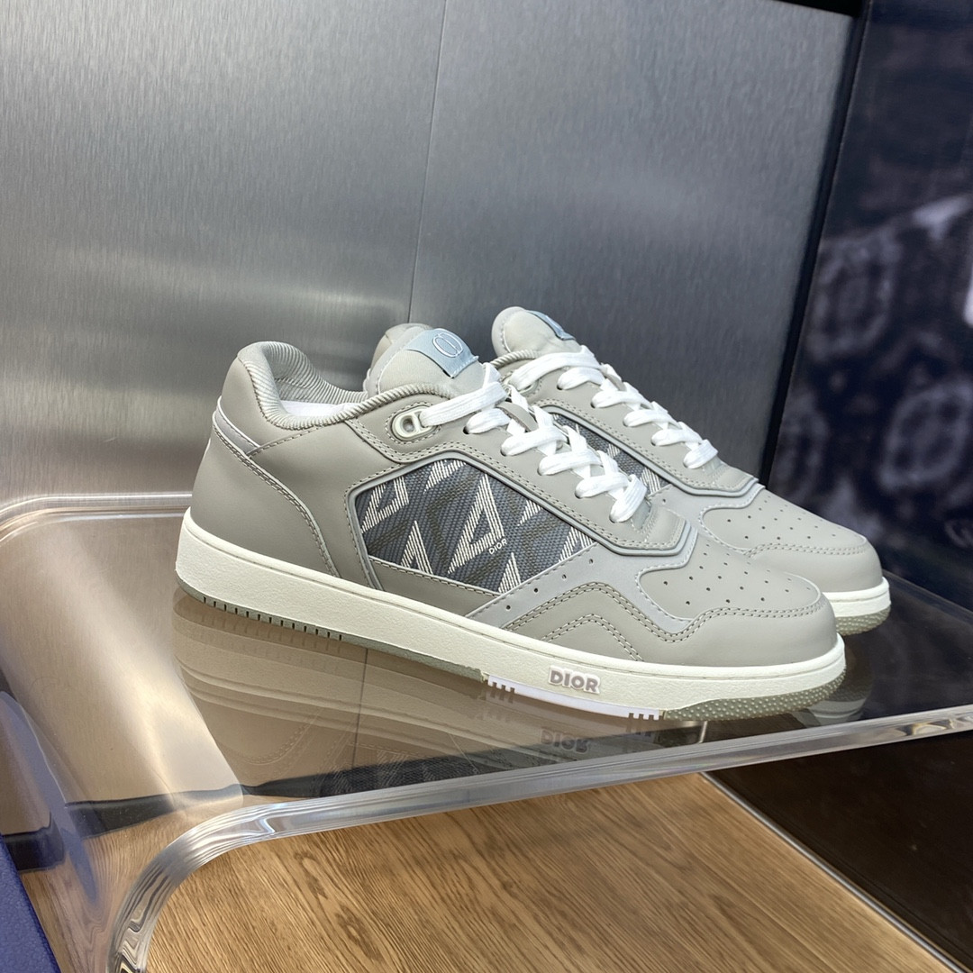 UA D10r B27 Sneaker