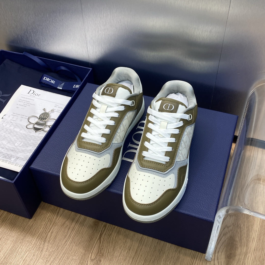 UA D10r B27 Sneaker