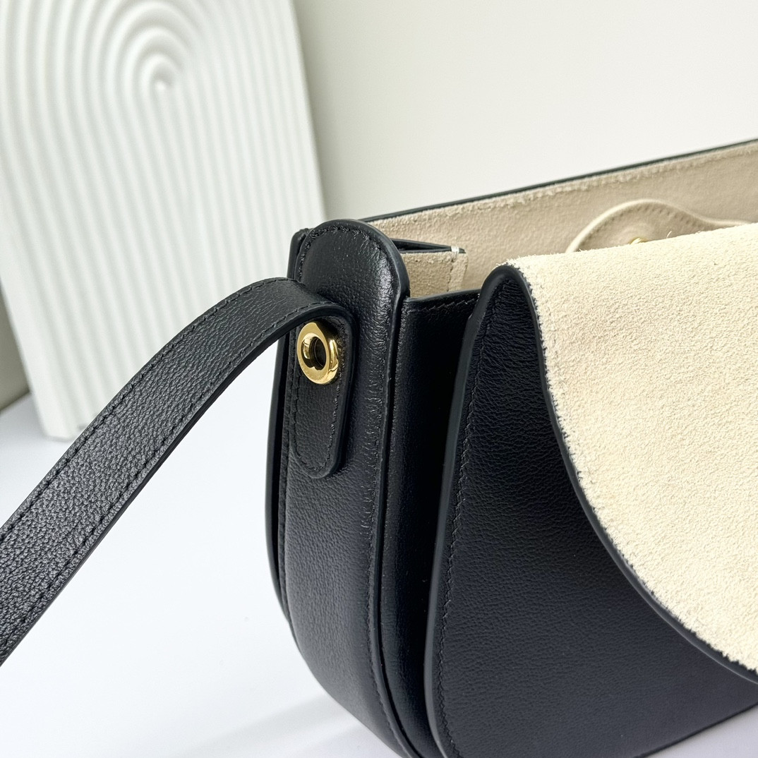 L0r0 P1ana Small Ghiera Bag 23x16x8 cm