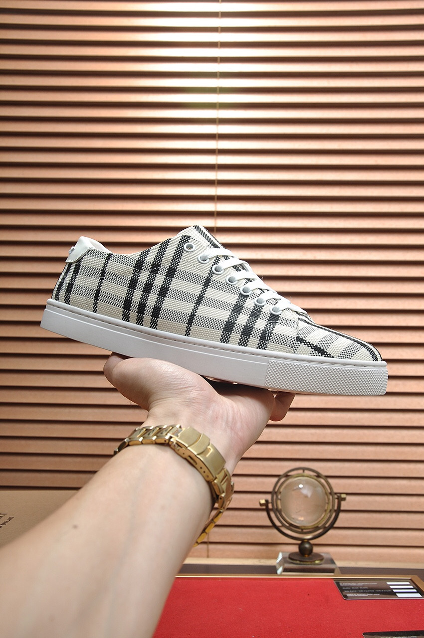 UA Bv*b*rry Check Sneakers
