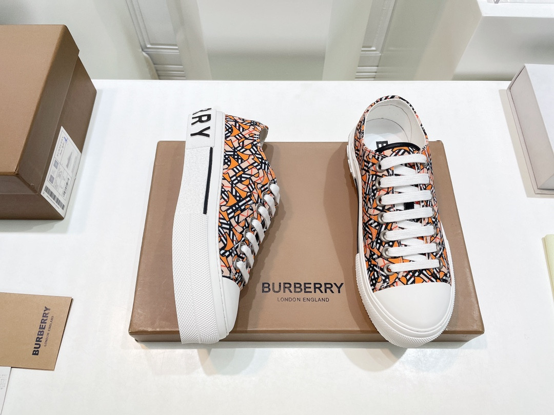 UA Bv*b*rry Sneakers