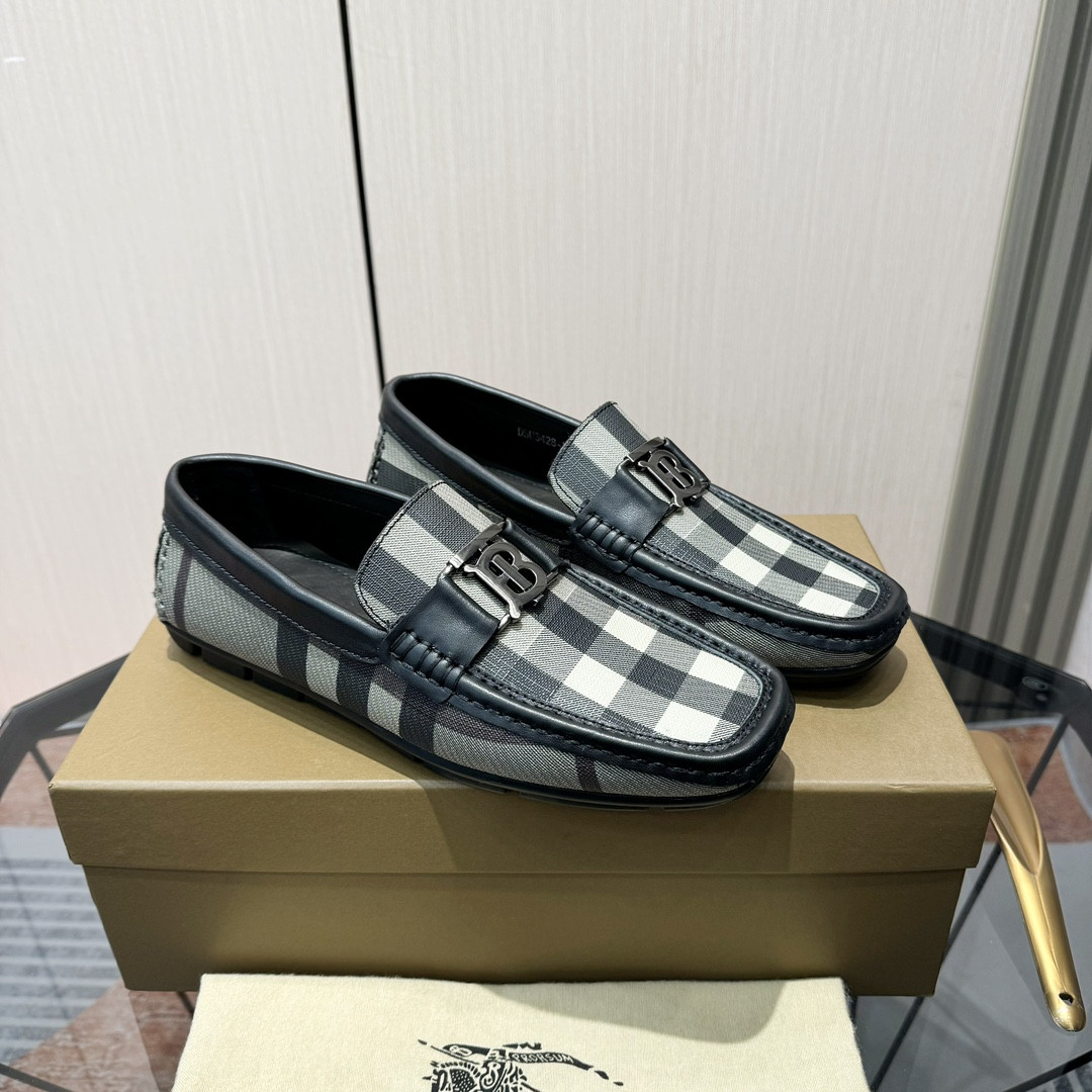 UA Bv*b*rry Check Loafers
