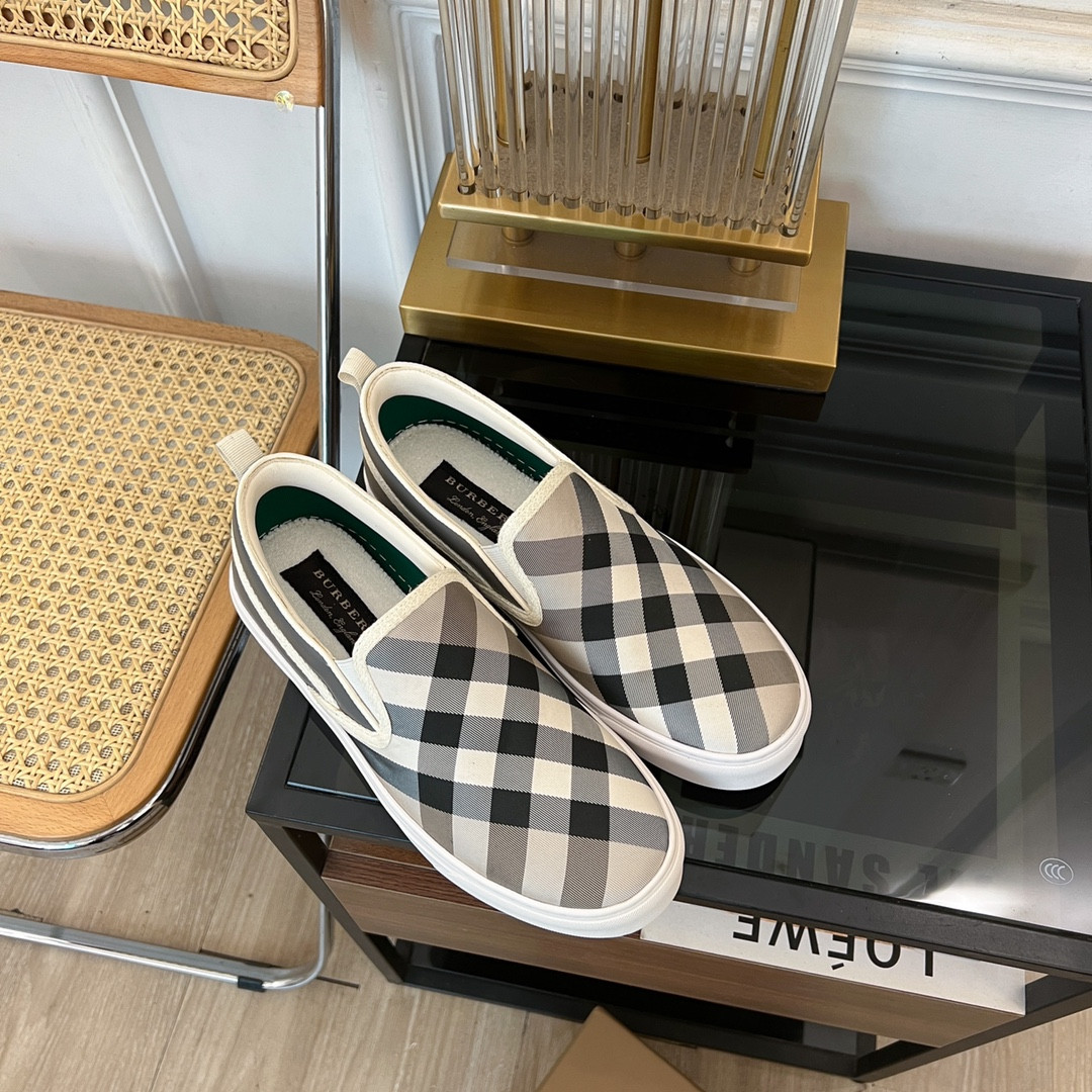UA Bv*b*rry Slip On Sneakers
