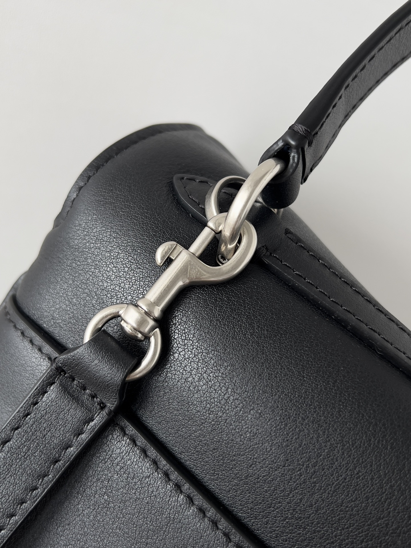 Ba1en*iaga Rodeo Medium 35x23.3x10.9cm
