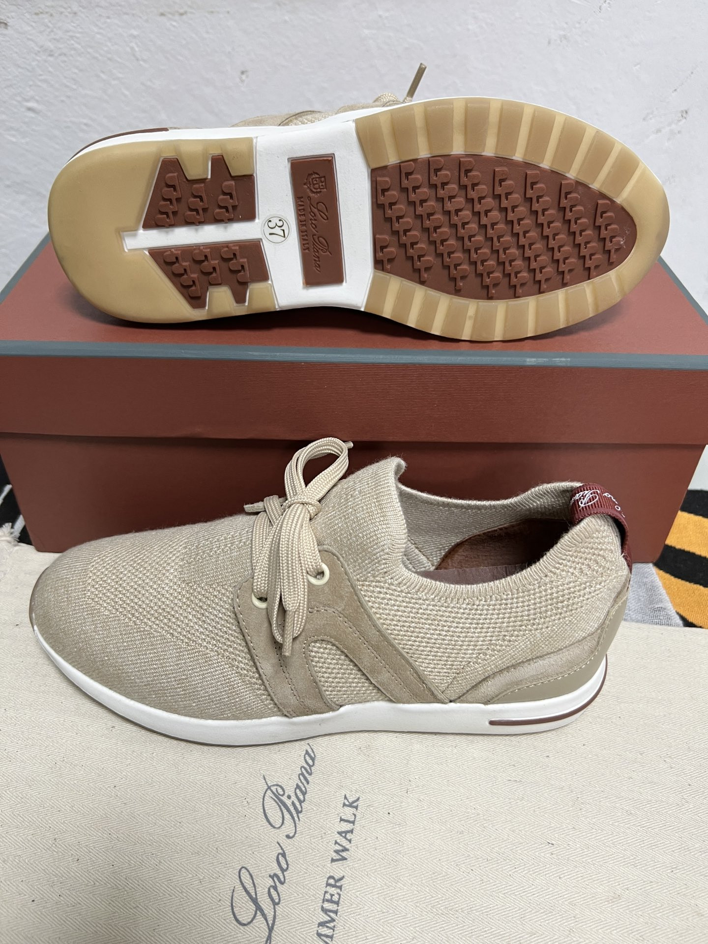 UA L0r0 P1ana 360 LP Flexy Walk Sneaker