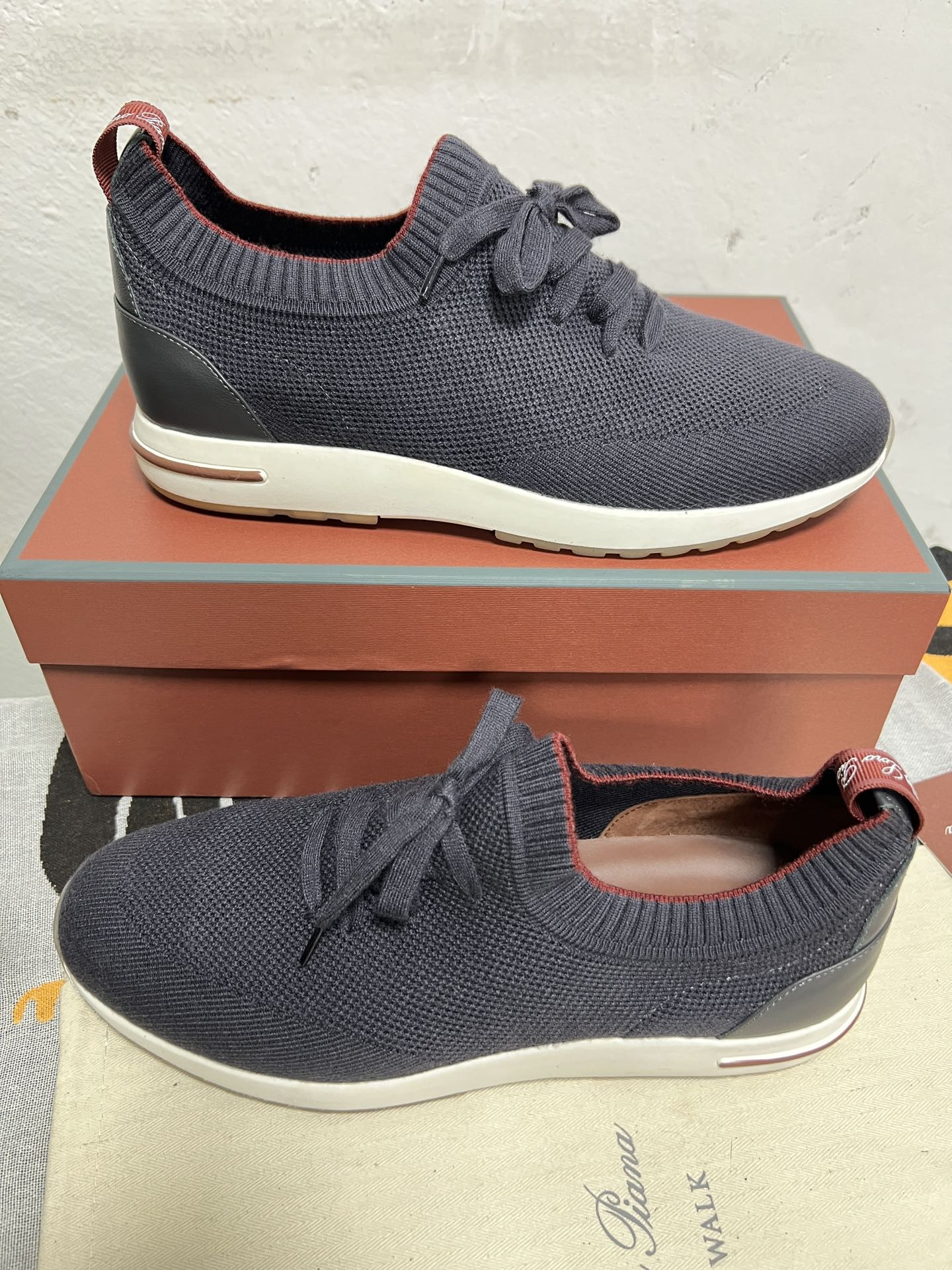UA L0r0 P1ana 360 LP Flexy Walk Sneaker