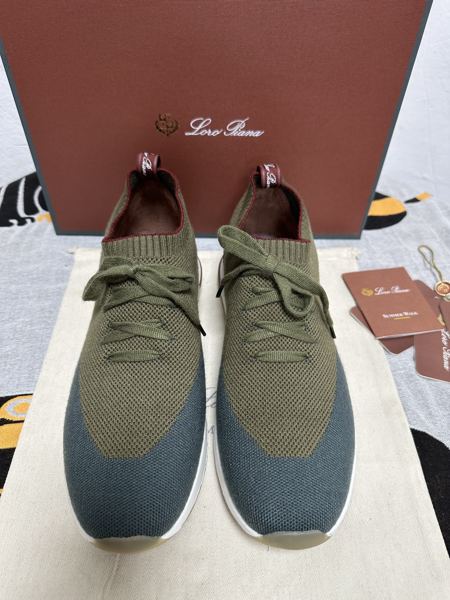 UA L0r0 P1ana 360 LP Flexy Walk Sneaker