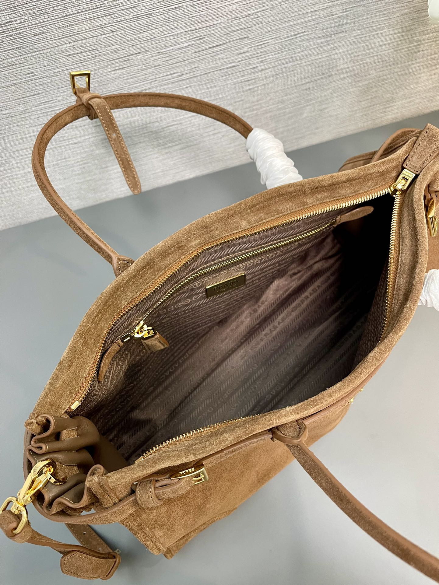 Pra*a Bonnie Large Suede Handbag 38x30x12 cm