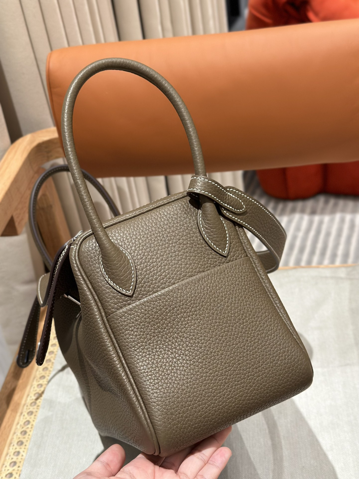 H**me5 Lindy 26cm