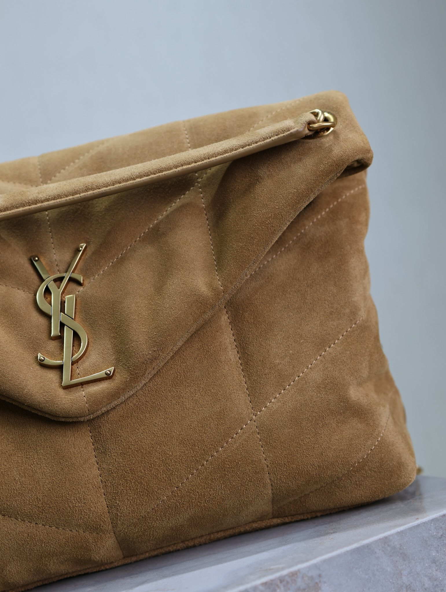 Y51 Loulou  Puffer (Suede)  35x23x13.5cm
