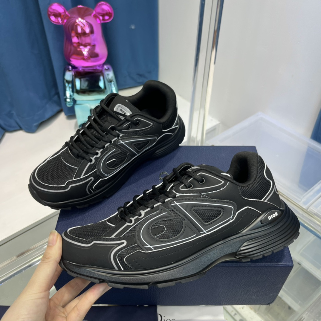 UA D10r B30 Black Mesh