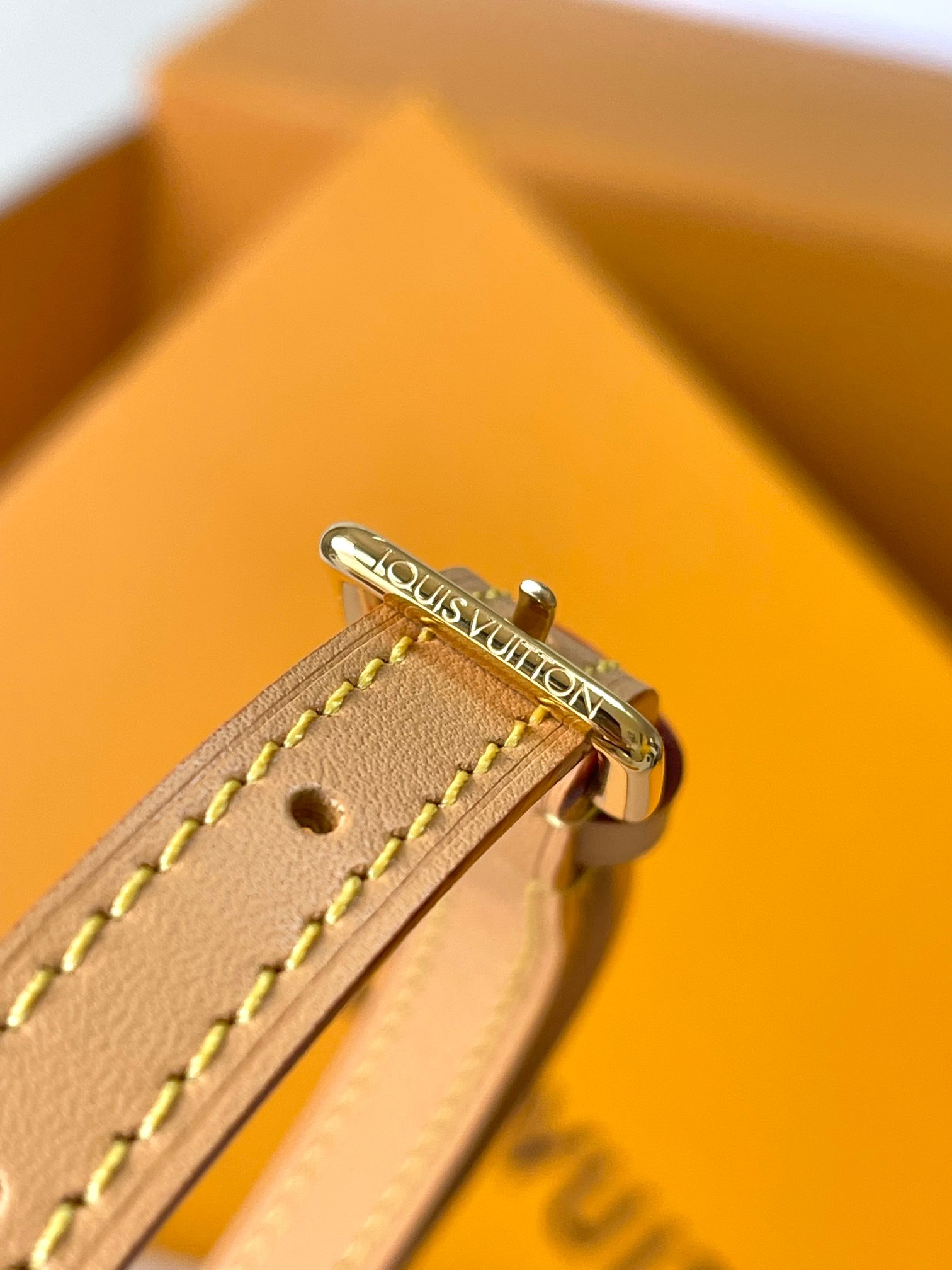 LV Nano Alma M82717 18x12x8cm