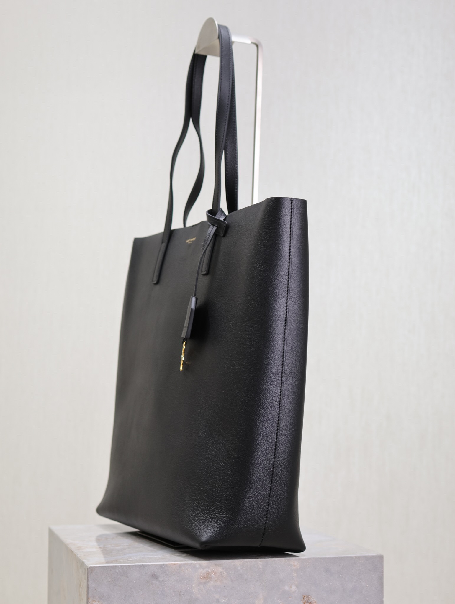 Y51 SHOPPING Sa1nt Lau*nt IN LEATHER 32.5×35×10.5cm