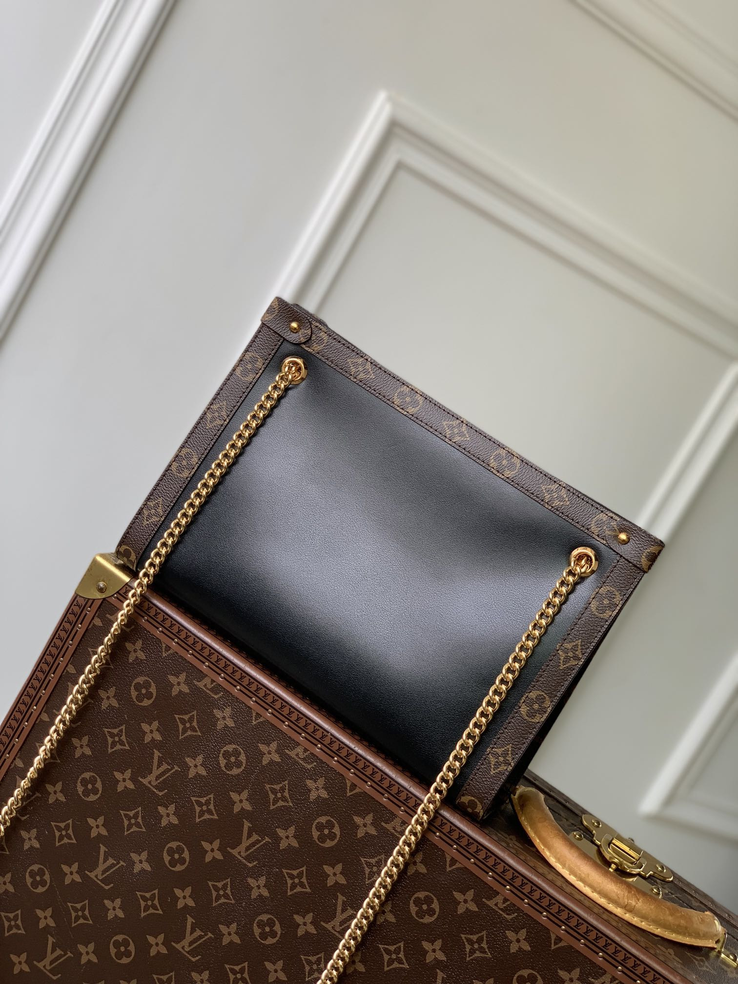 LV Nova PM M13140 31x20x9cm