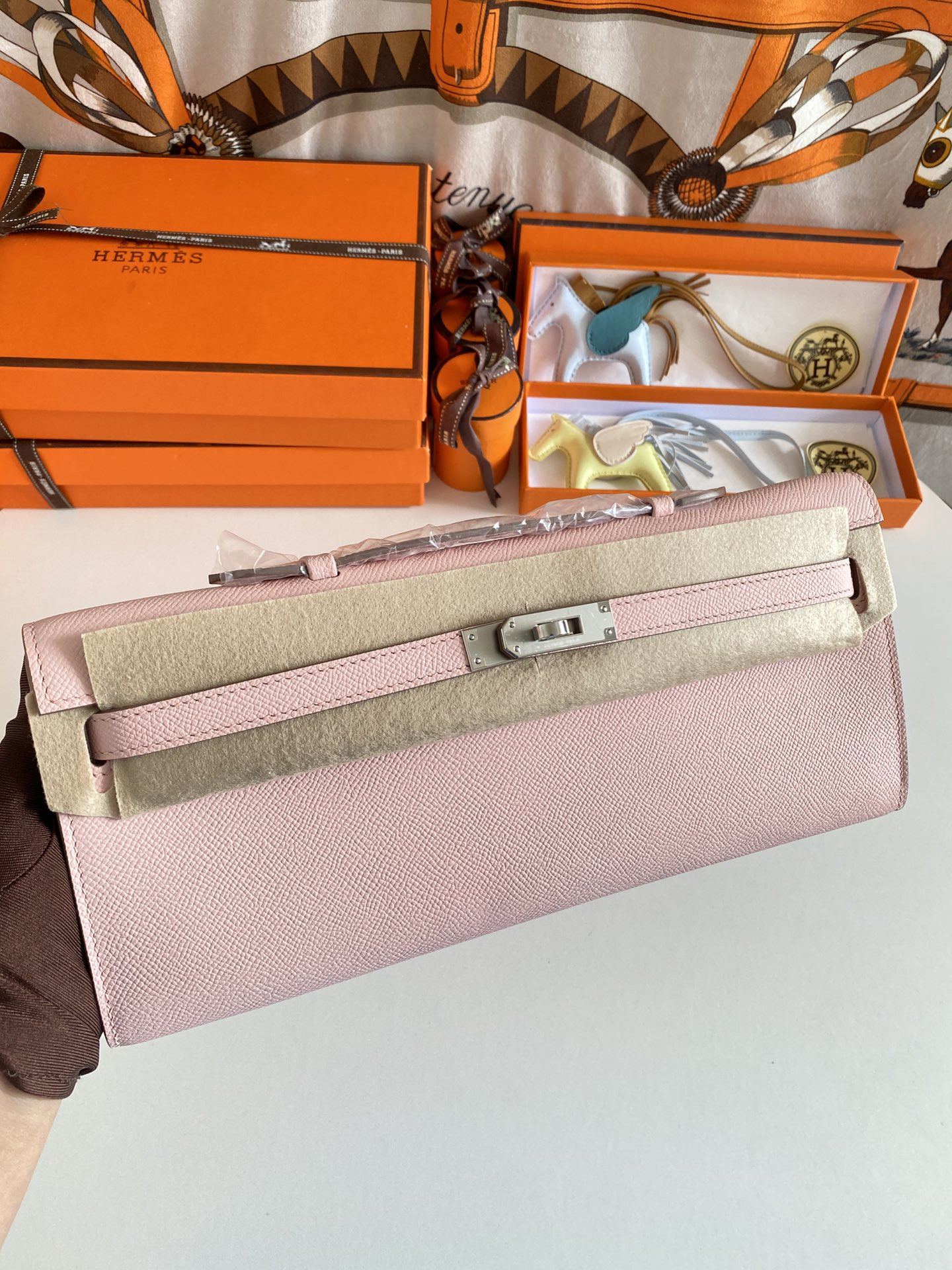 H**me5 Kelly Cut 31cm Epsom Leather