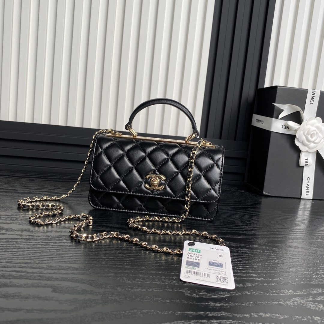 Ch**el 24B trendy cc 18.5x12x4cm