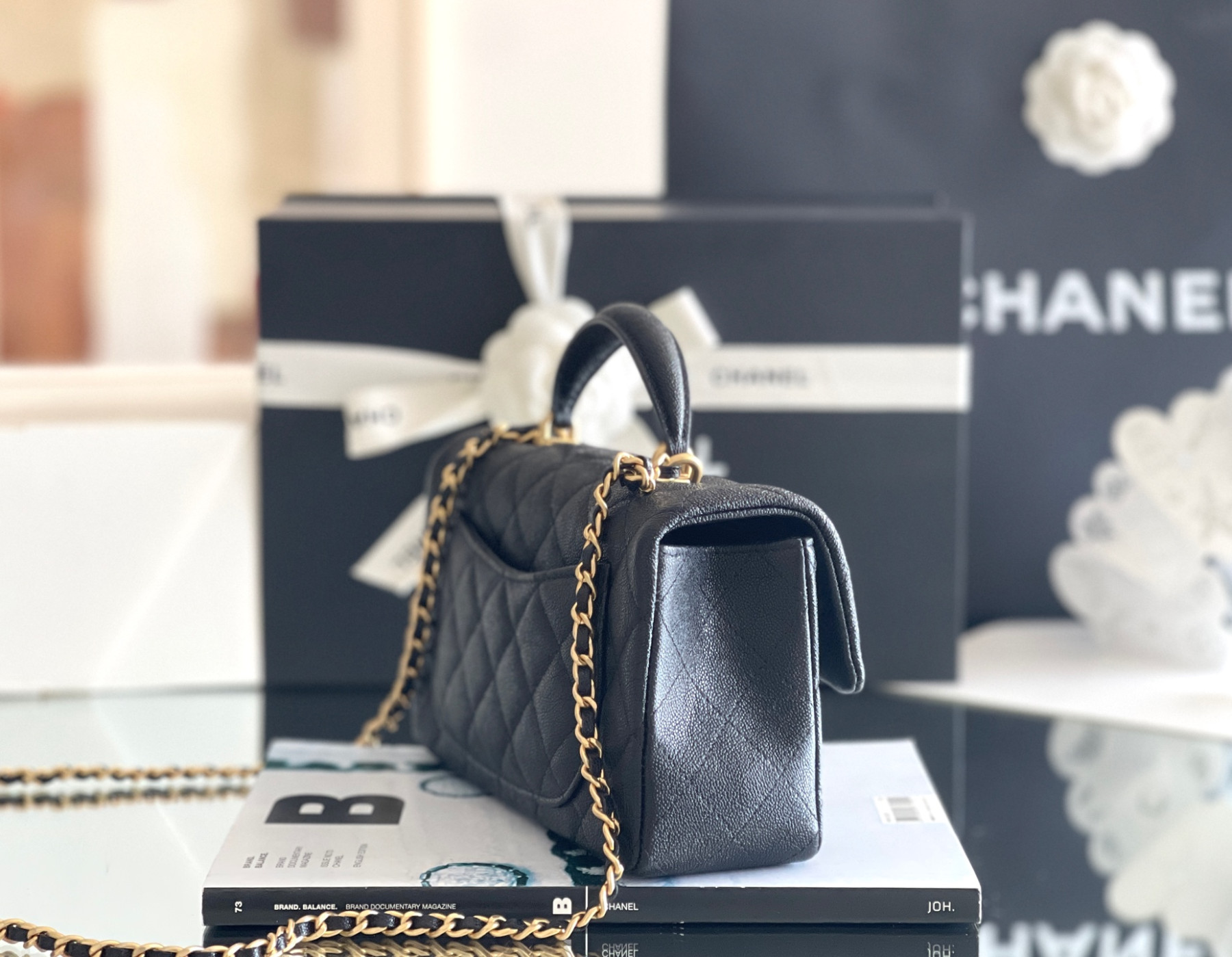 Ch**el Mini Classic Handbag With Top Handle 13x20x9cm
