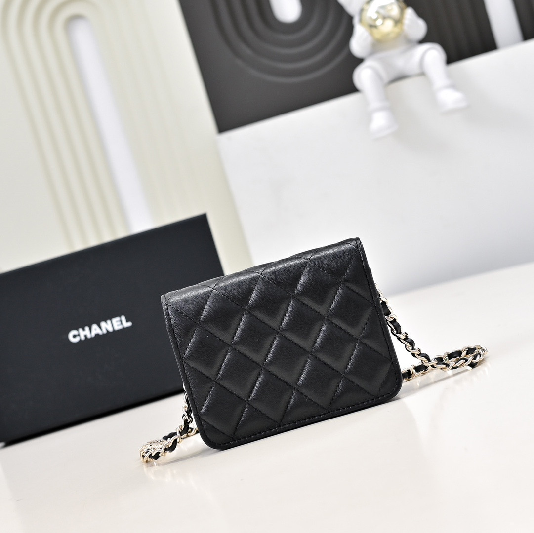 Ch**el Clutch with Chain 9.5x12.5x3.5cm
