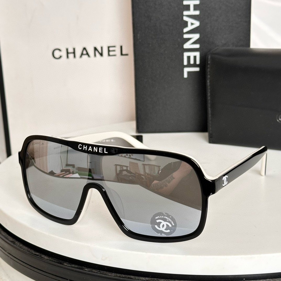 Ch**el Glasses CH9158