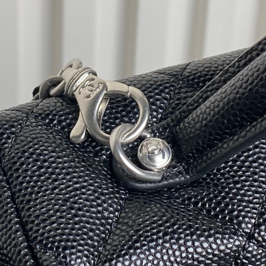 Ch**el classic vanity with chain handbag 17x19.5x5cm