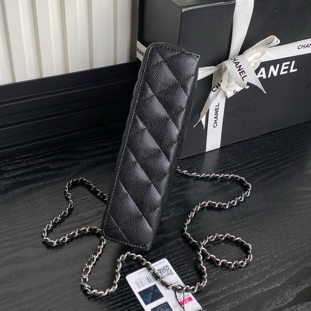 Ch**el classic vanity with chain handbag 17x19.5x5cm