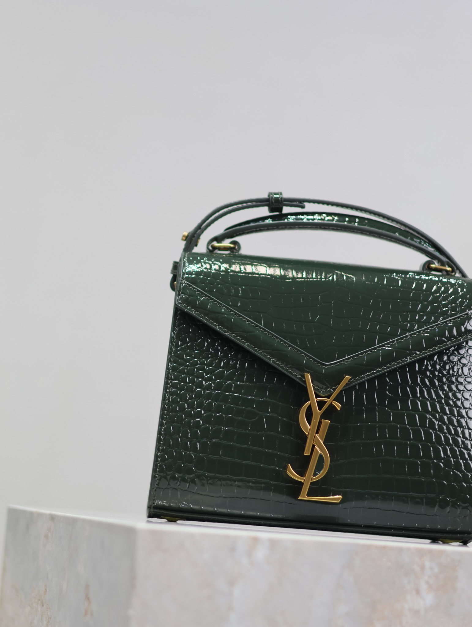 Y51 cassandra mini top handle bag 20x16x7.5cm