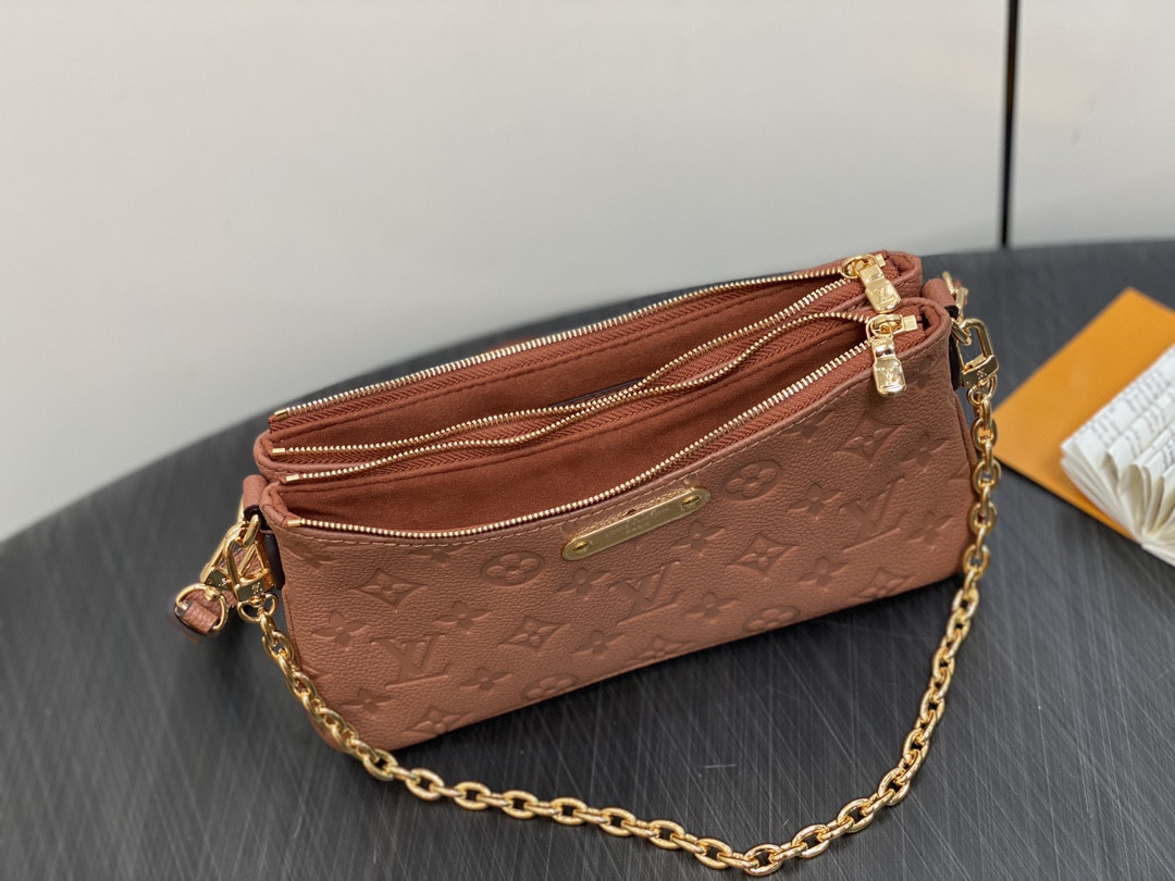 LV Liv Pochette M11916 24.3×13.5×6.5cm