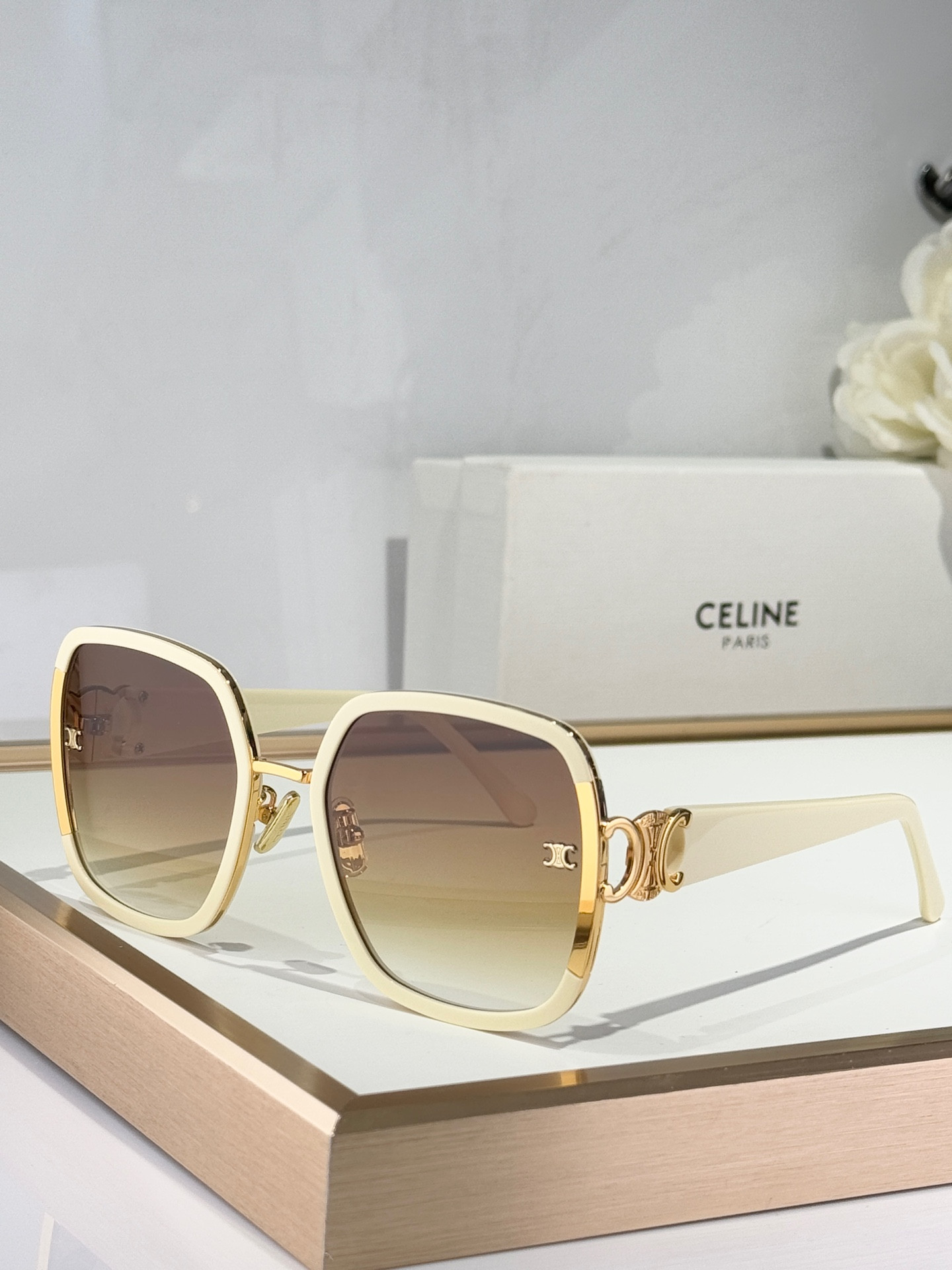 Ce1i*e Glasses CL40250 57-21-145