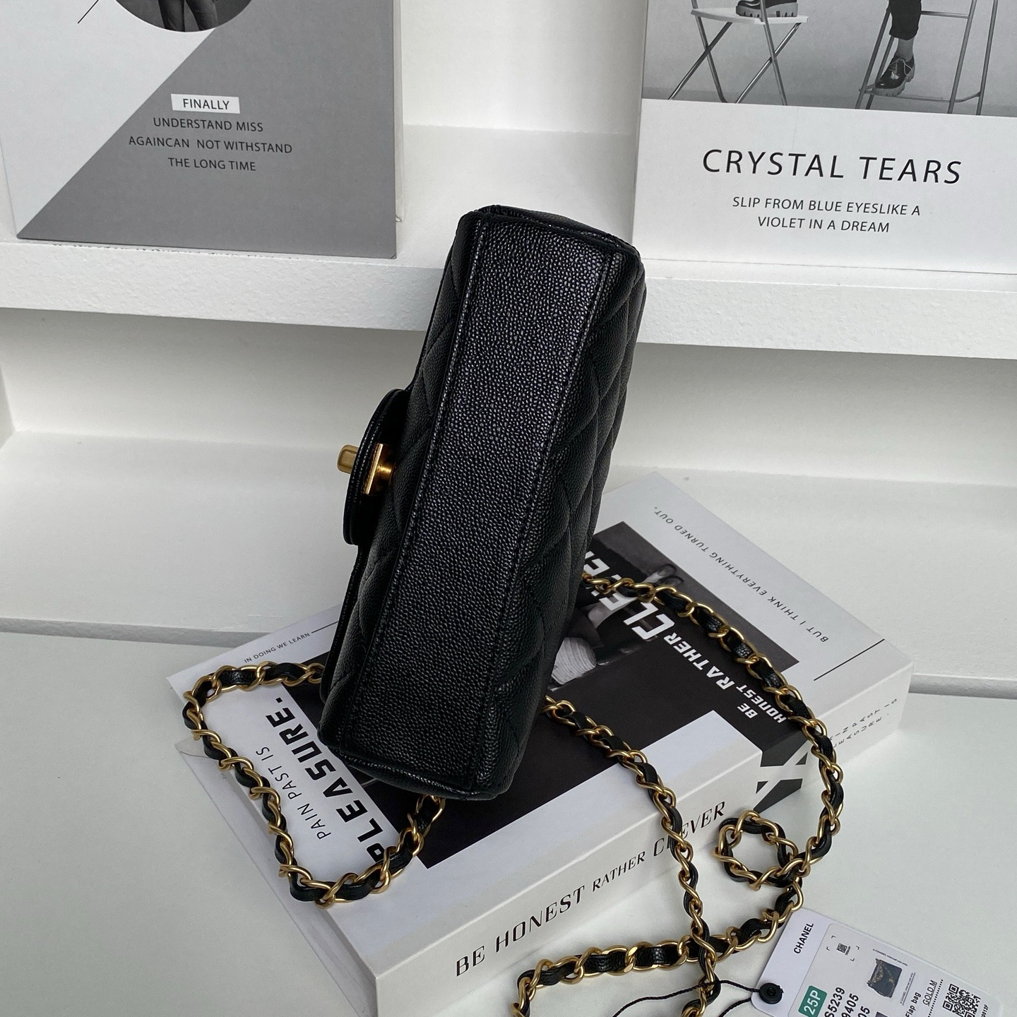 Ch**el Flap Handbag AS5239 18×13×5.5cm
