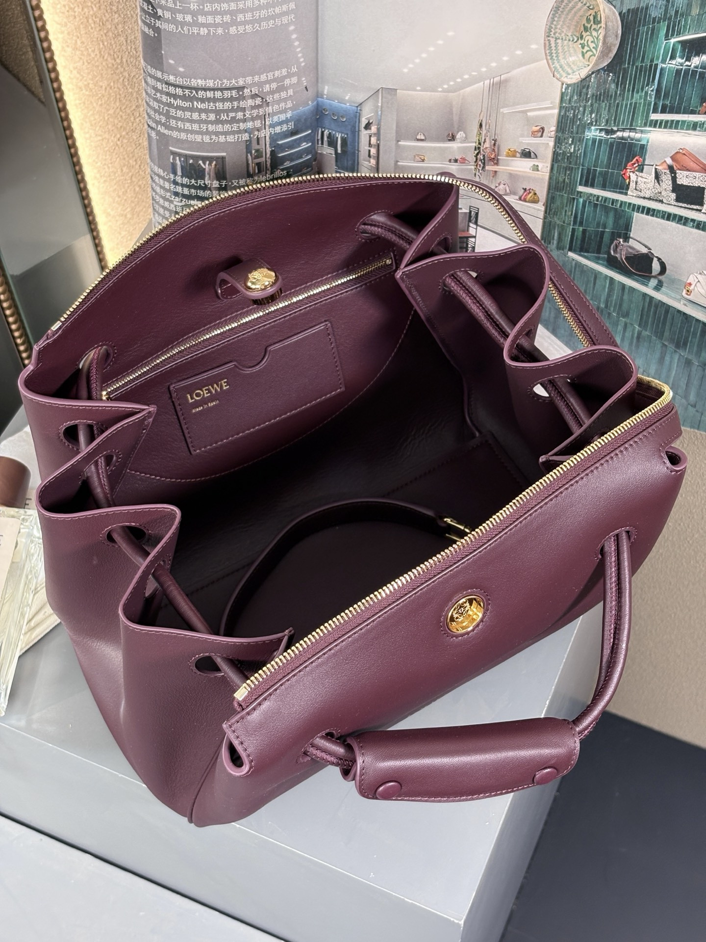L0ew* Medium Madrid bag in S*pple calfskin 28.5x11x23cm