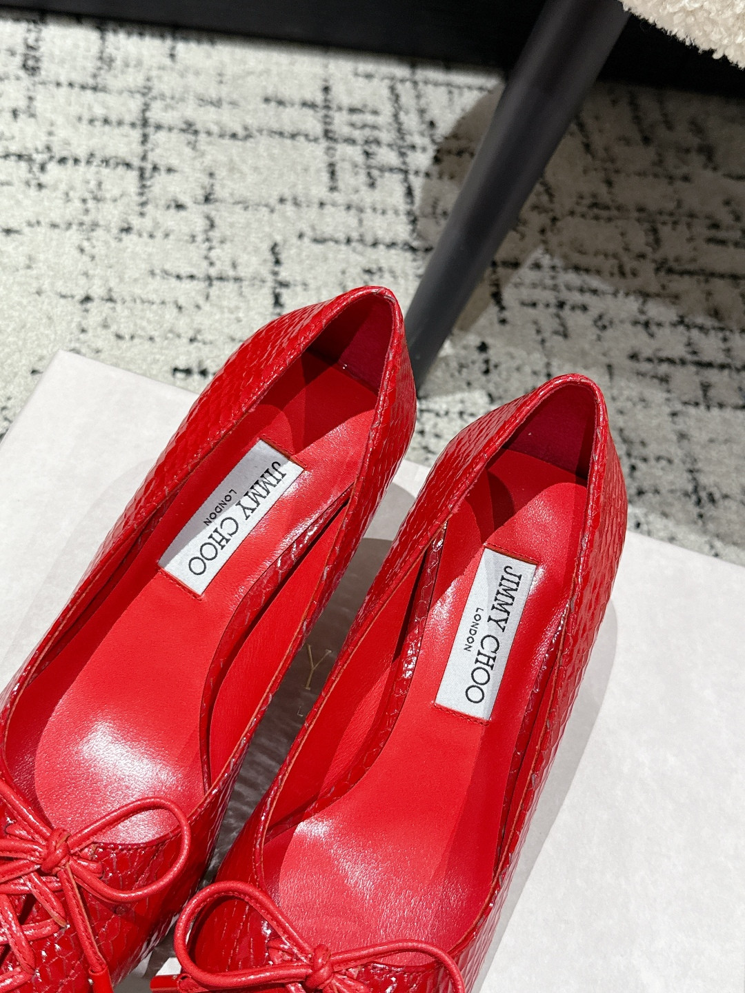 UA J1m*y Ch00 Scarlett Pumps 5cm
