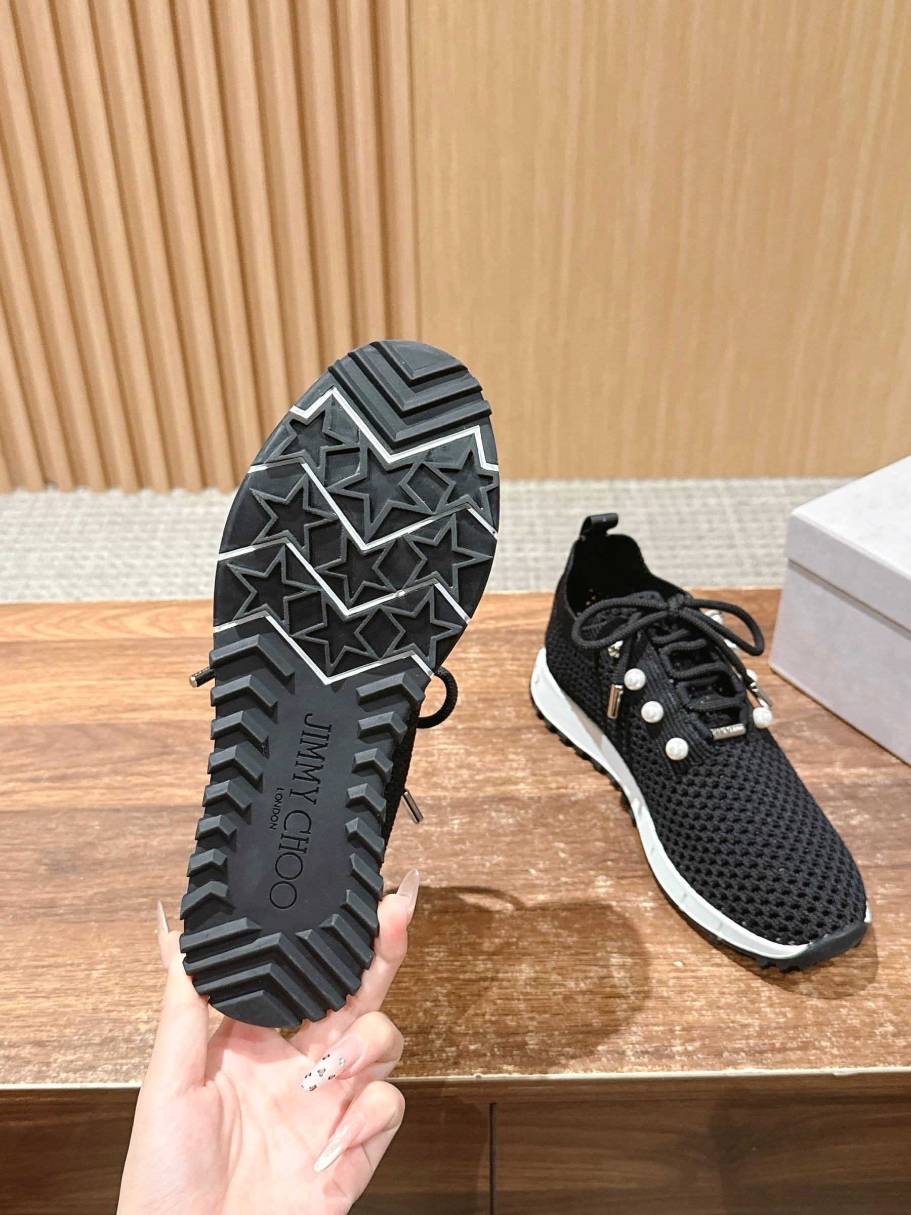 UA J1m*y Ch00 Casual Sneakers