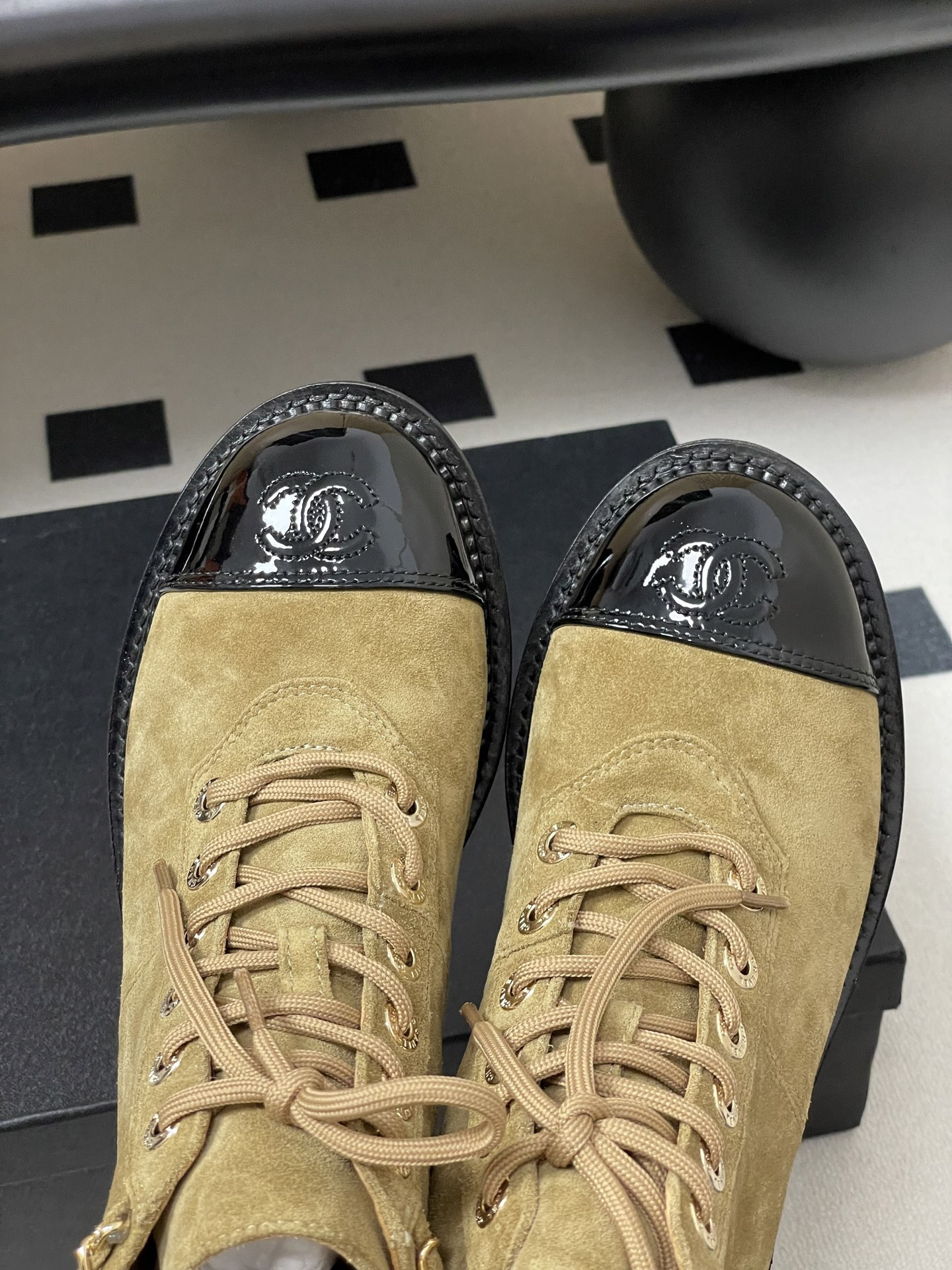 UA Ch**el Boots