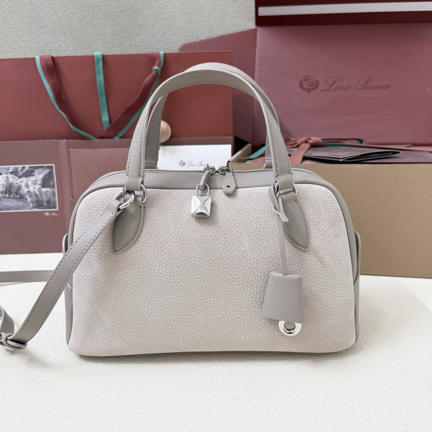 L0r0 P1ana Small Needle Bag 31x15x16cm