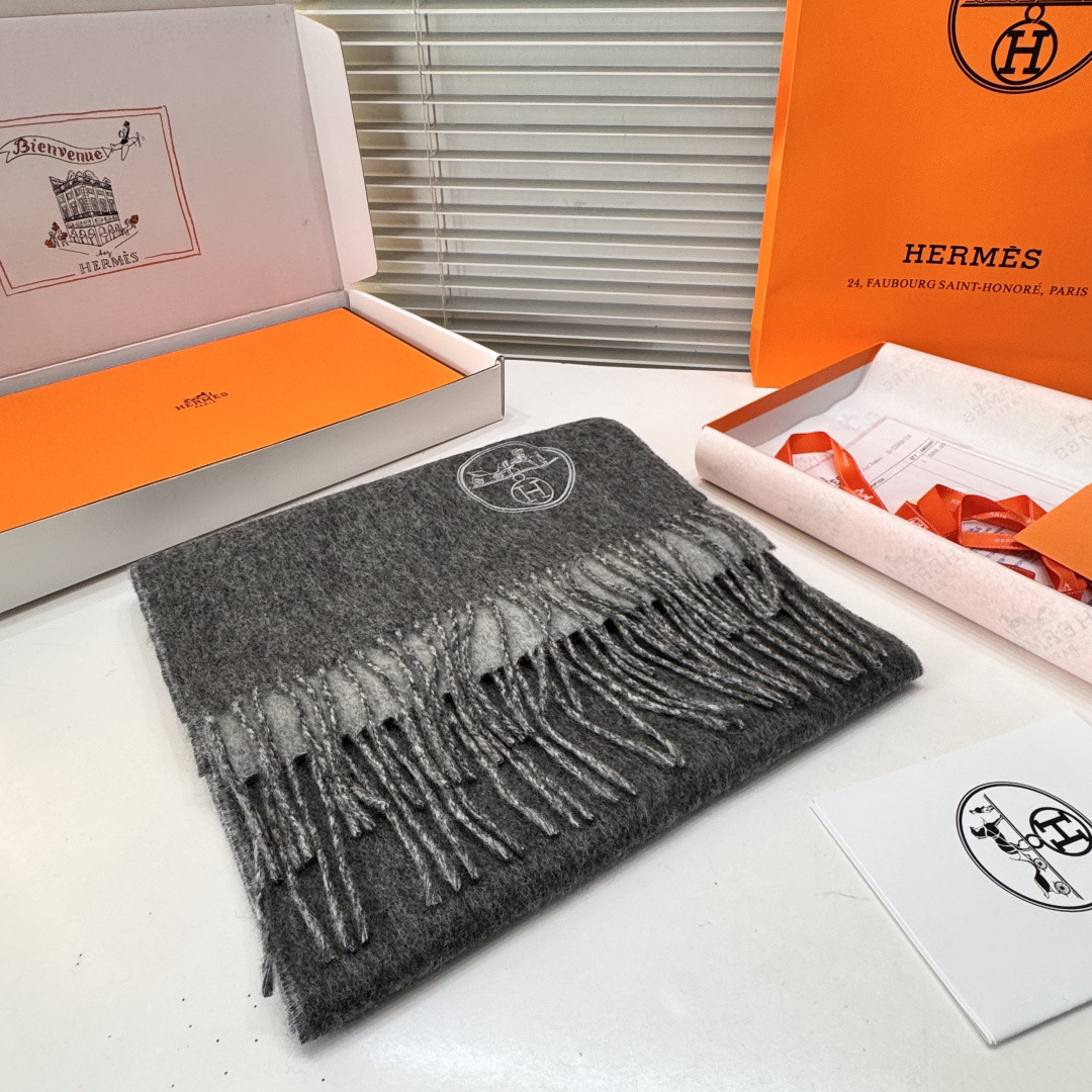 H**me5 Double-sided scarf 30x200cm