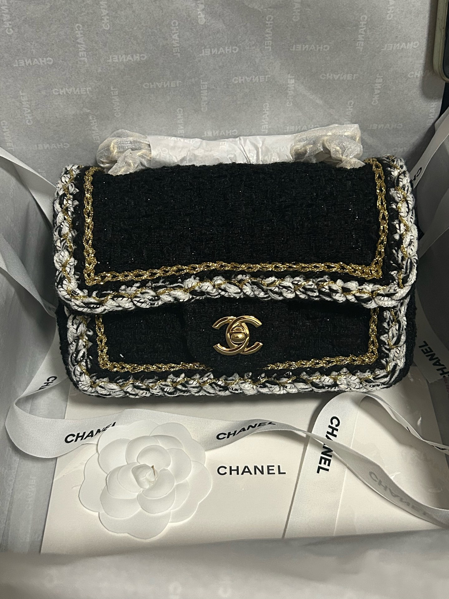 Ch**el Mini Classic Handbag 12x20x6cm