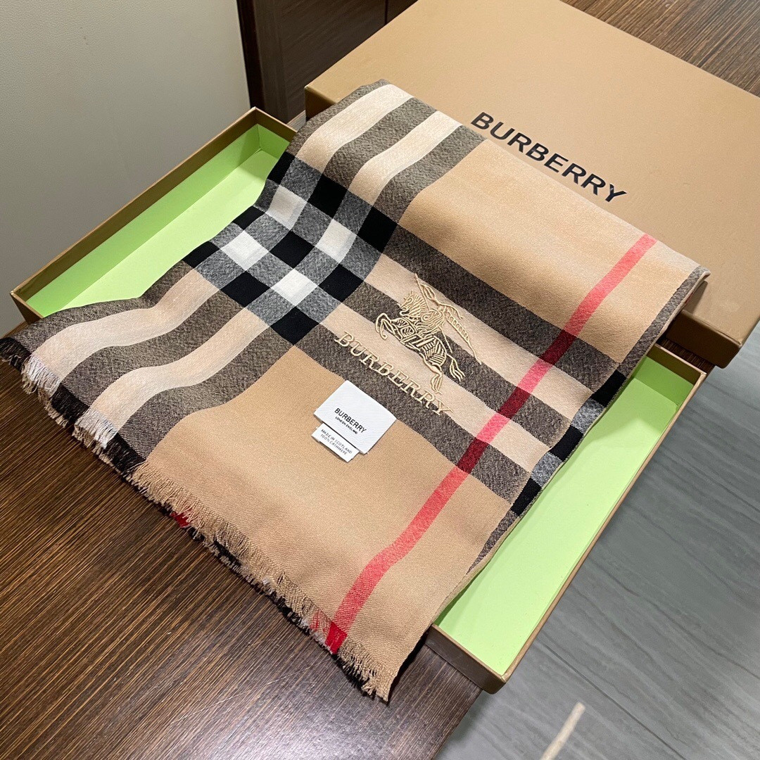Bv*b*rry scarf 90x200cm