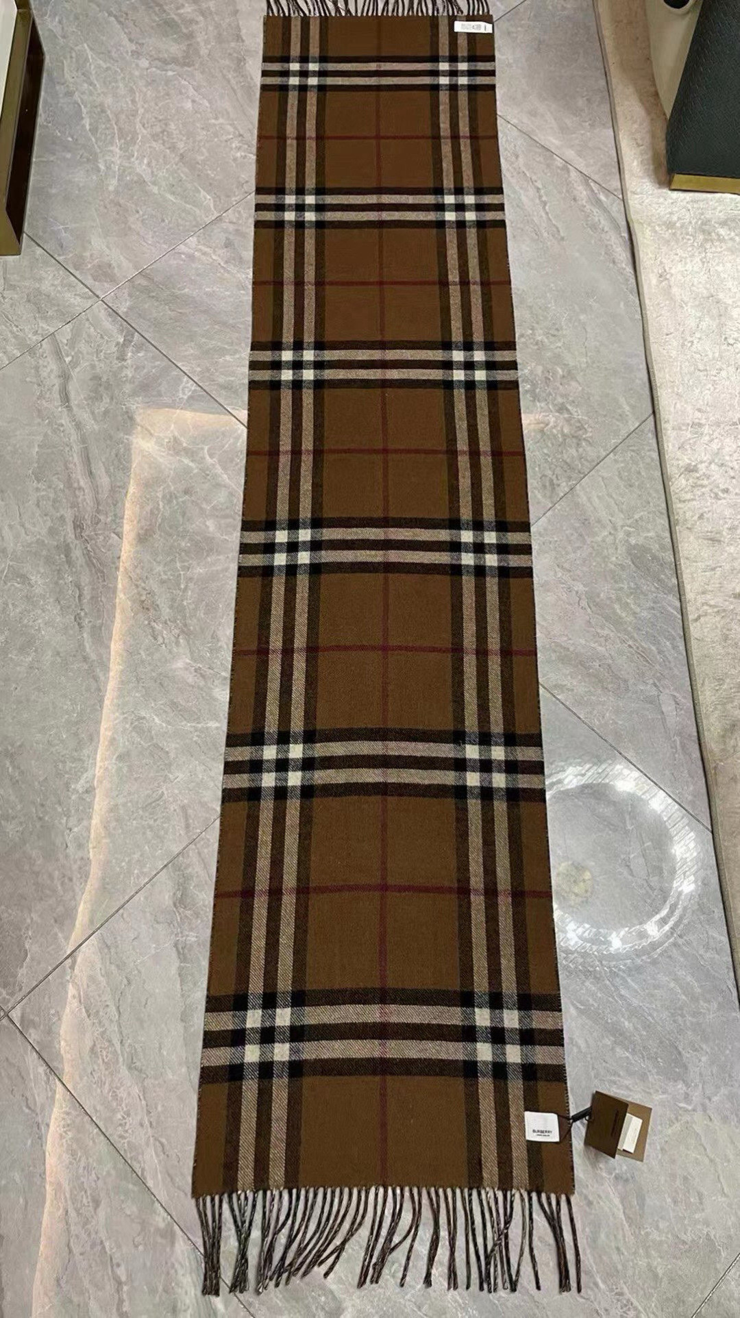 Bv*b*rry Wide Reversible EKD Cashmere scarf 50x210cm