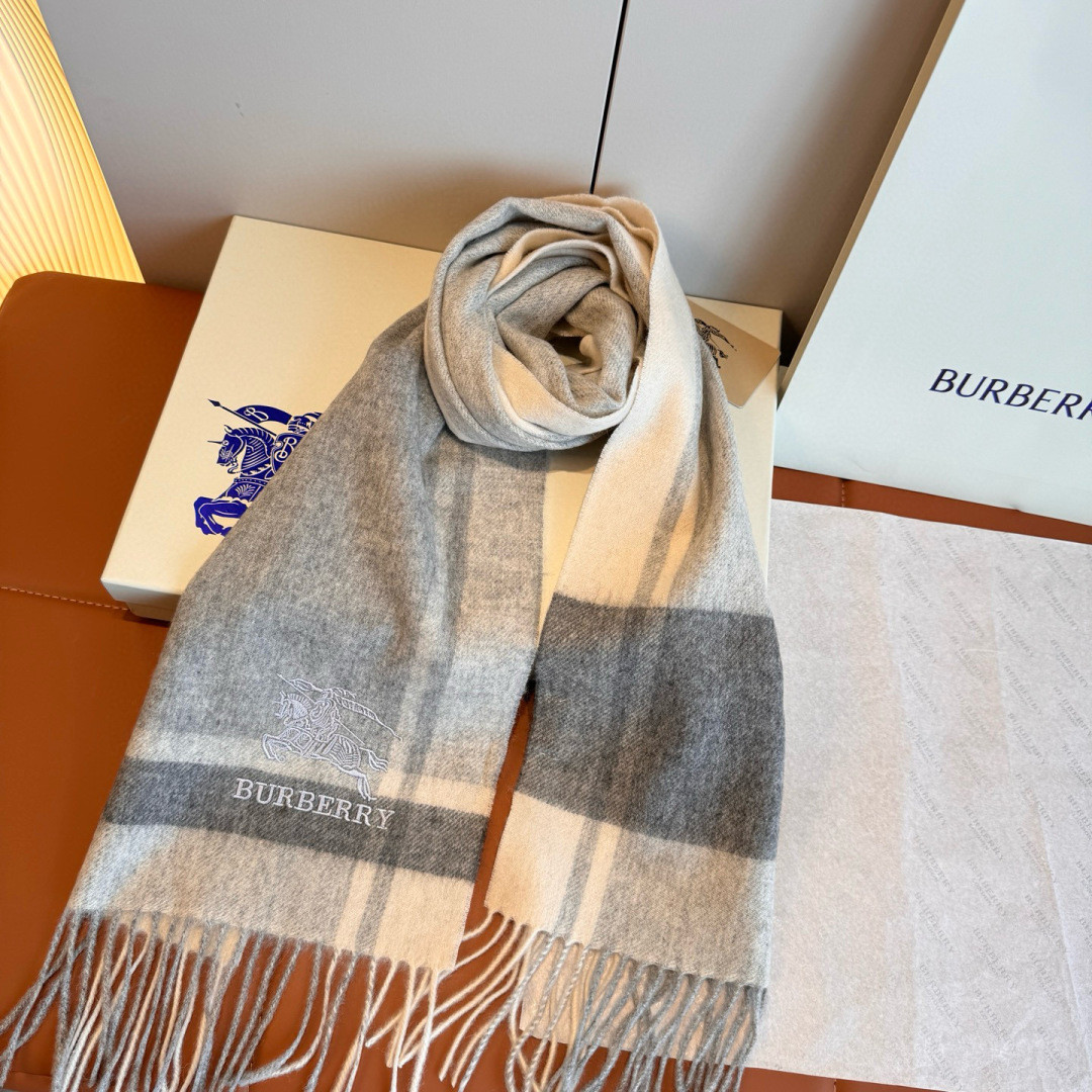 Bv*b*rry scarf 32x180cm 100% cashmere