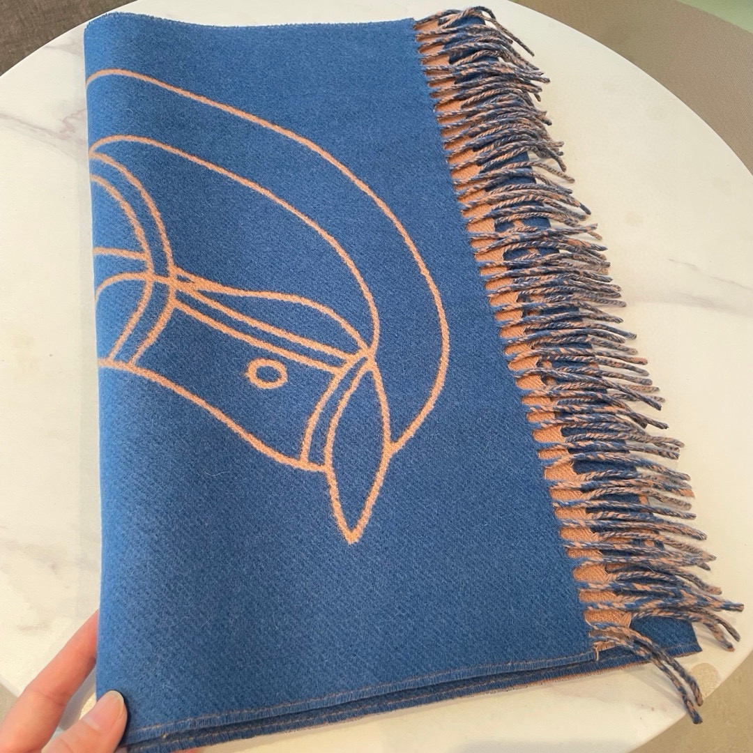 H**me5 scarf 40x195cm