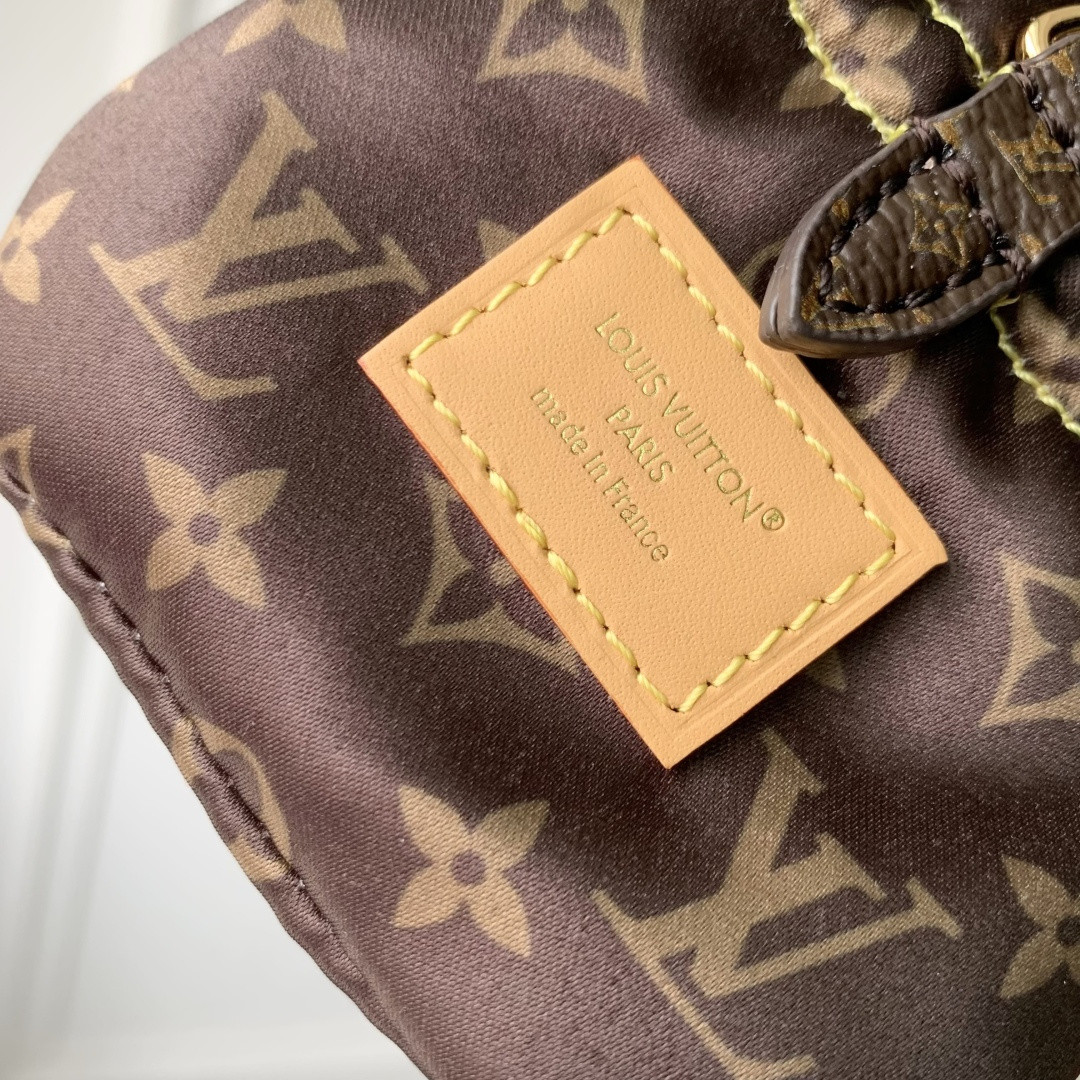 LV Speedy Soft 30 M26498 30x21x17cm